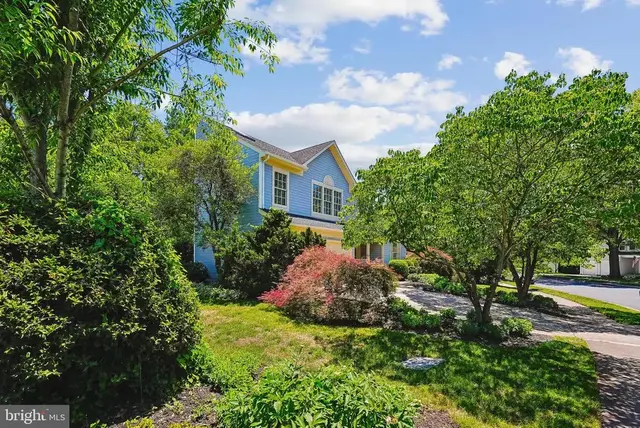 13146 Ladybank Ln, Herndon
