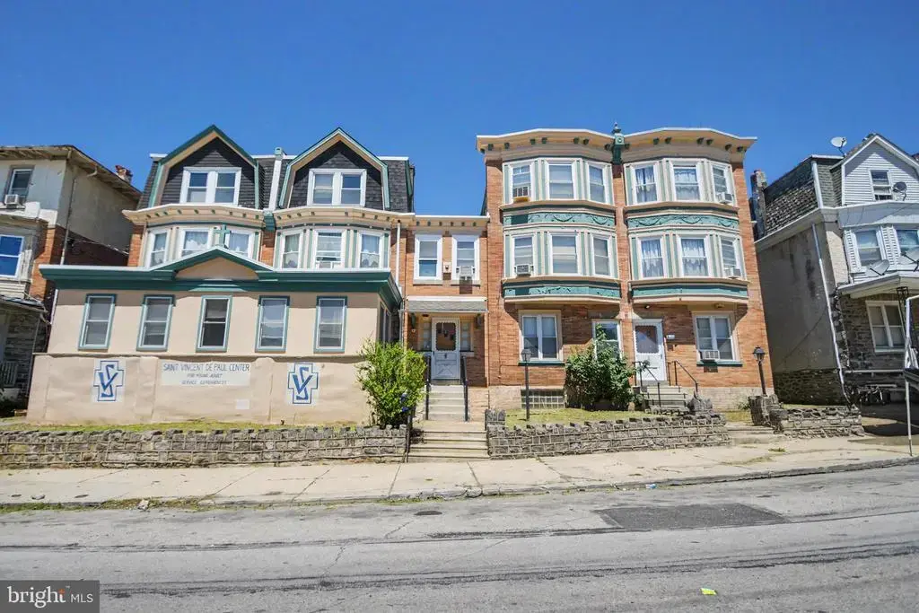 45-51 W Logan St, PHILADELPHIA