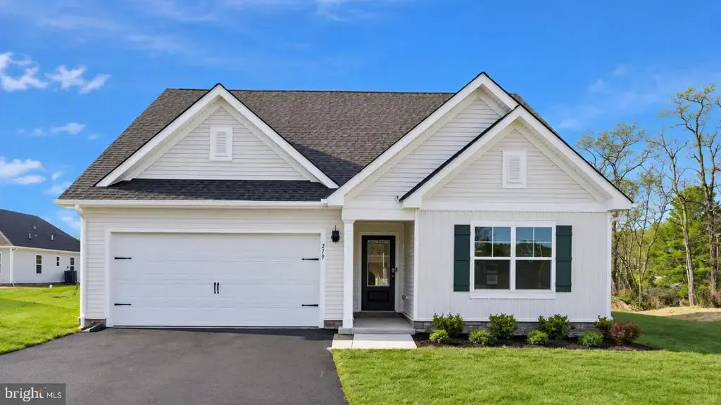 261 Heather Ln, STAUNTON