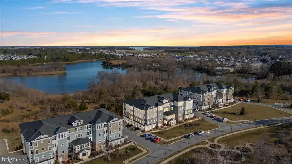 2000 Herons Nest Way #401, CHESTER