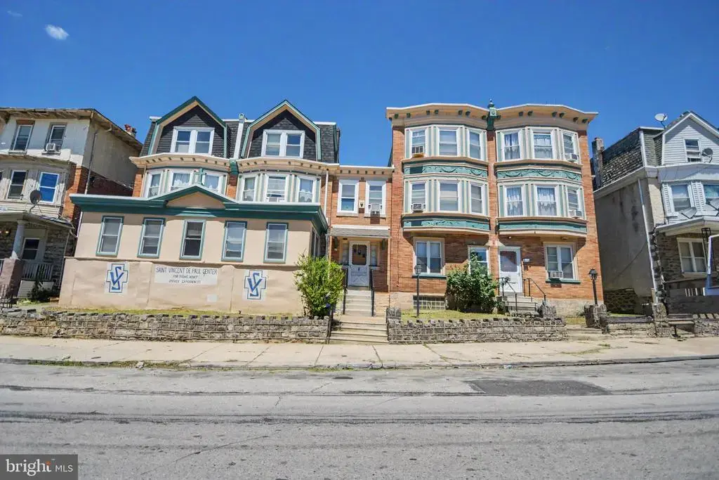 45-51 W Logan St, PHILADELPHIA