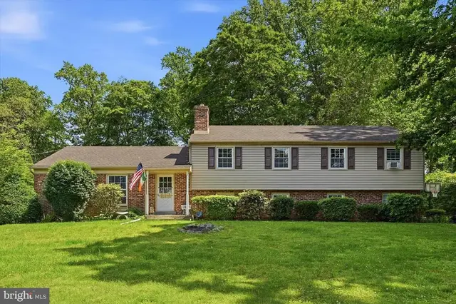 802 Little Shiloh Rd, West Chester