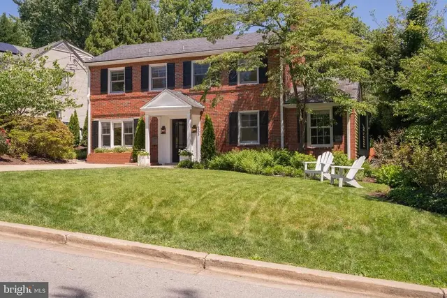 4903 Earlston Dr, Bethesda