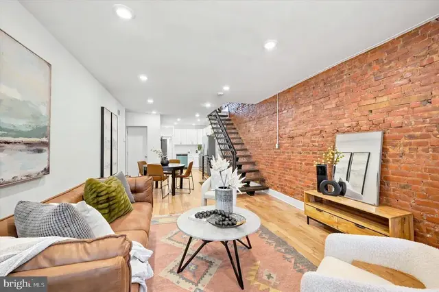 3171 Cedar St, Philadelphia