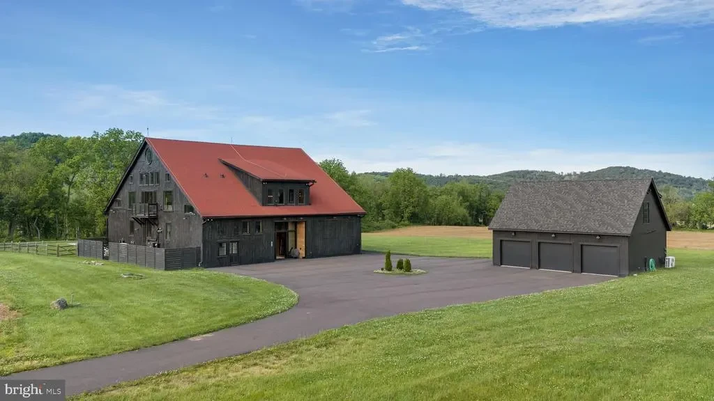 854 Spring Hill Rd, RIEGELSVILLE