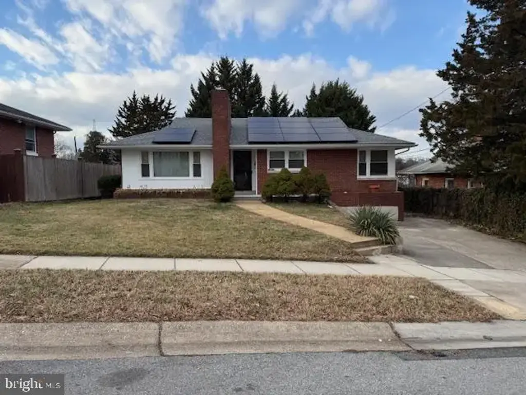 6514 8th Ave, HYATTSVILLE