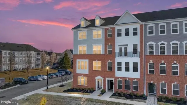 7738 Port Capital Dr #a, Elkridge