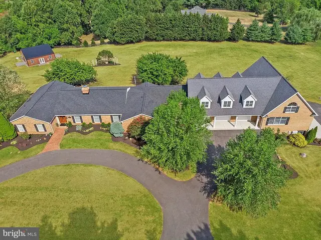 39937 Charles Town Pike, Hamilton