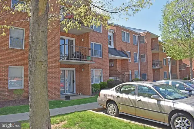 400 Chapel Ct #216, Walkersville