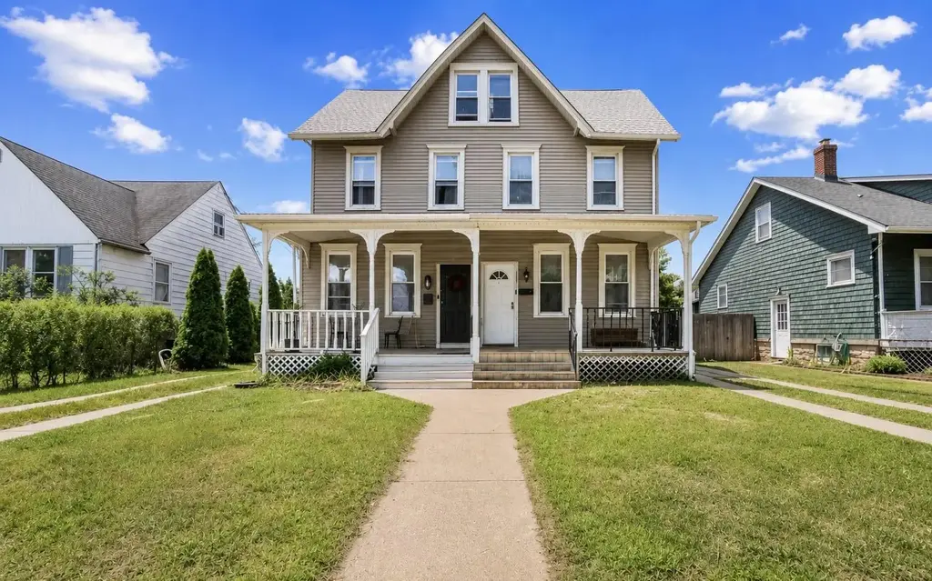 725 Morgan Ave, PALMYRA