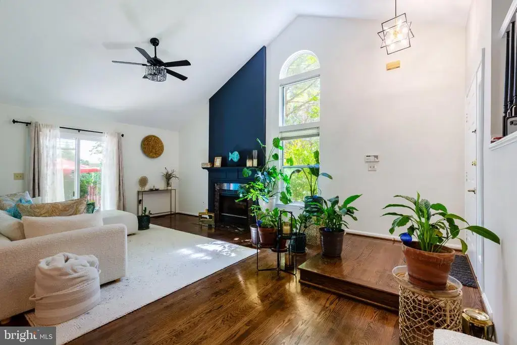 12 Chelsea Ct, ANNAPOLIS
