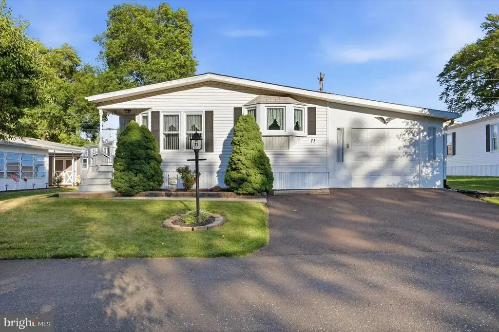 71 Cowbell Ln, CHALFONT