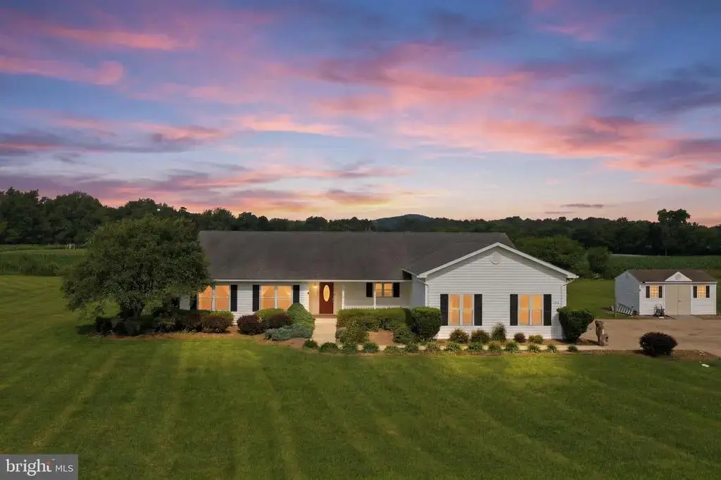 110 Summers Ln, NEW MARKET