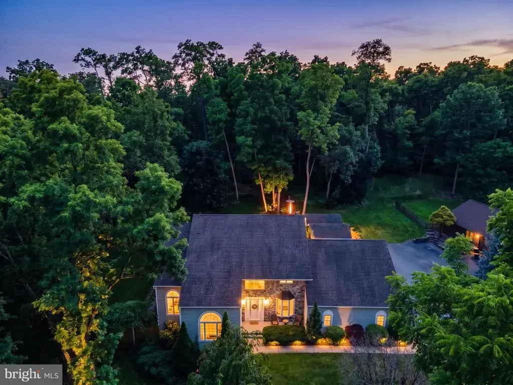 176 Richland Rd, CARLISLE