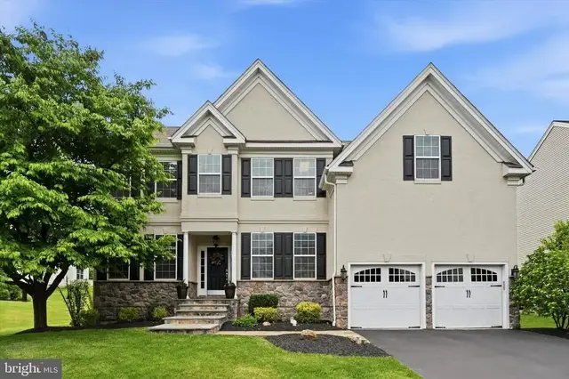 4117 Crescent Dr, Chester Springs