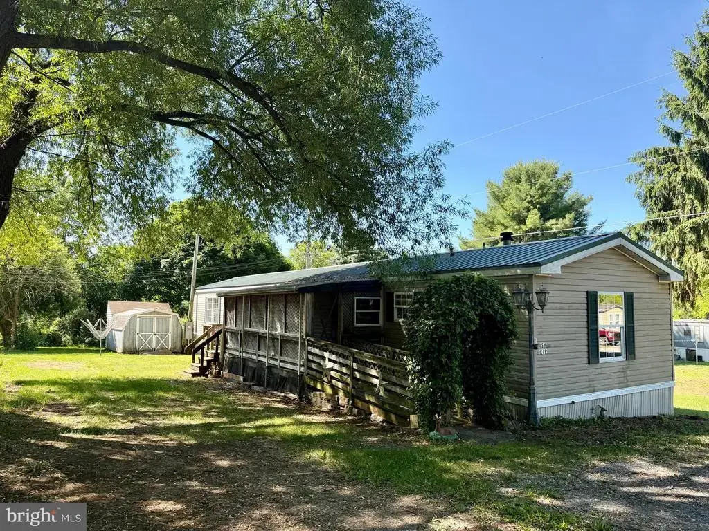 178 Ash Cir, CENTRE HALL