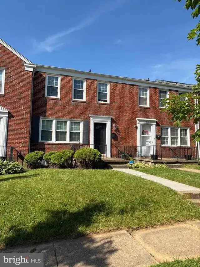1543 Cottage Ln, Towson