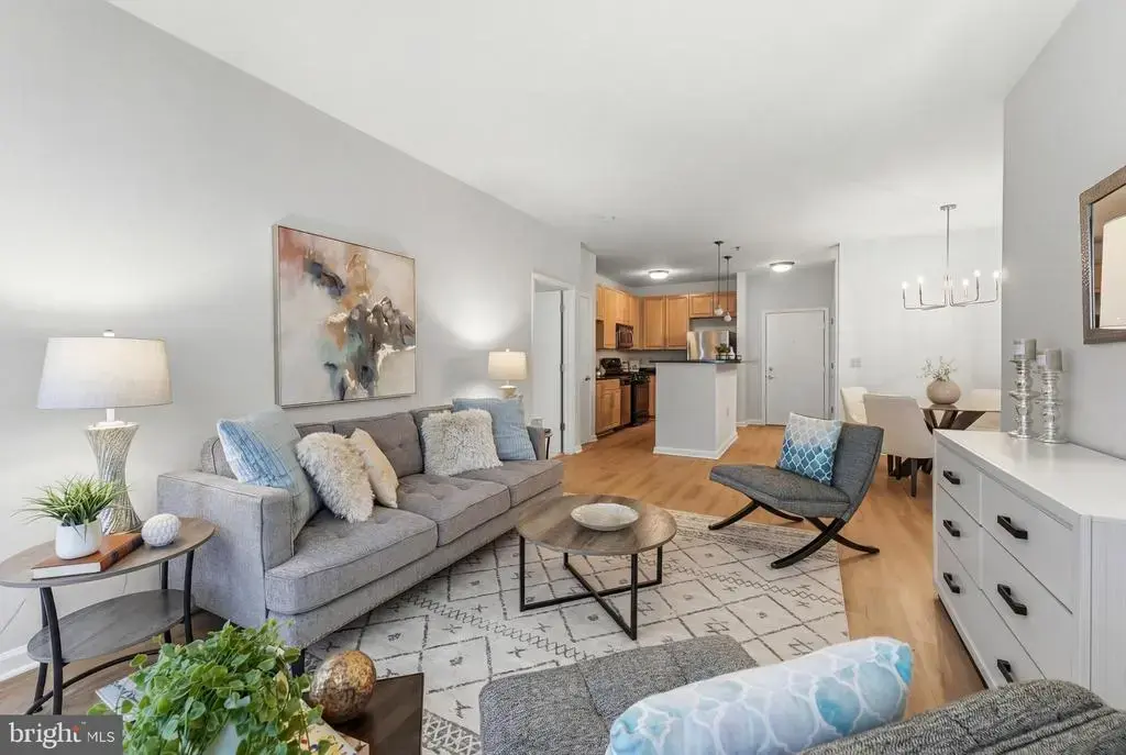 1201 E West Hwy #332, SILVER SPRING