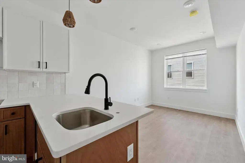 2520 N Front St #403, PHILADELPHIA