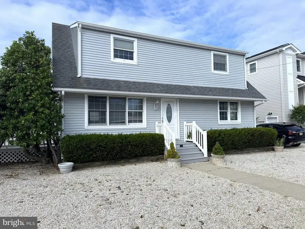 218 W 7th St, SHIP BOTTOM