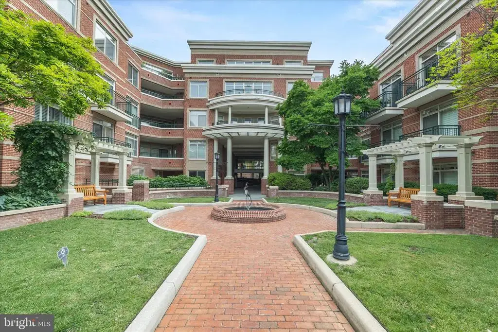 66 Franklin St #418, ANNAPOLIS