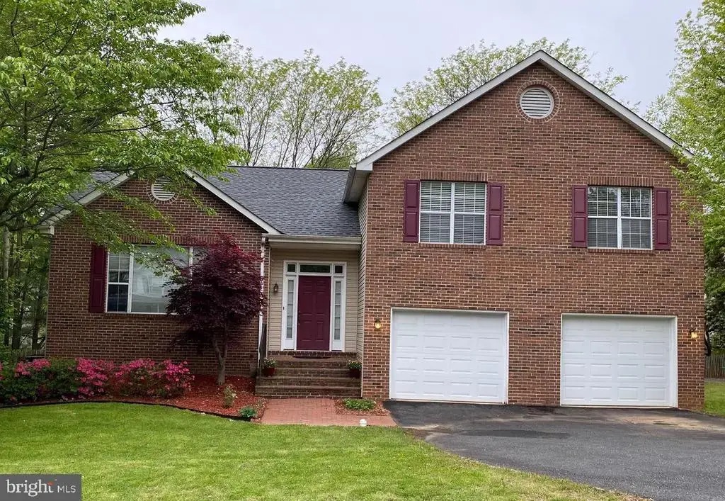 70 Dorothy Ln, STAFFORD