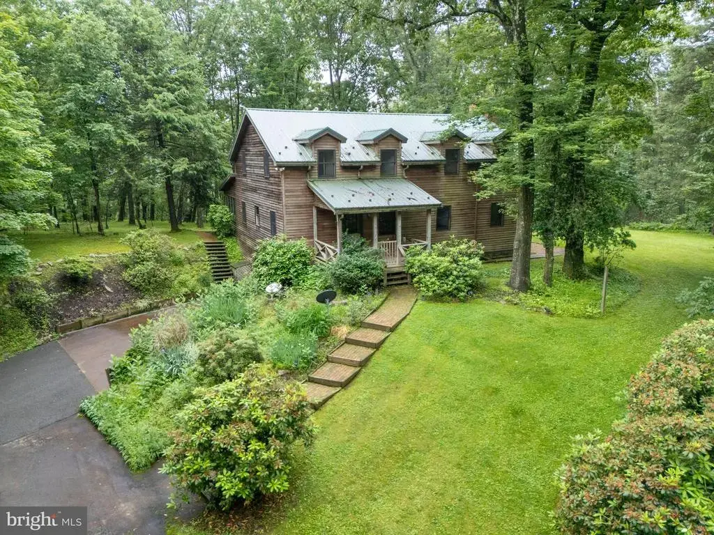 1040 Radio Club Rd, MONTOURSVILLE