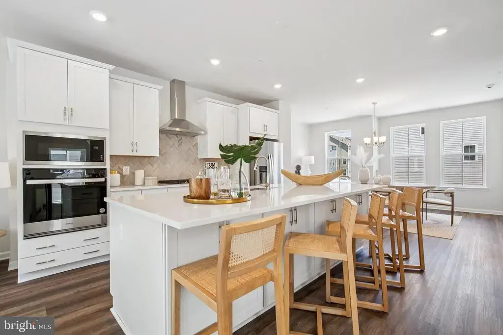 12122 Running Bull Way, LAUREL