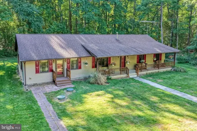 979 Barney Jenkins Rd, Felton