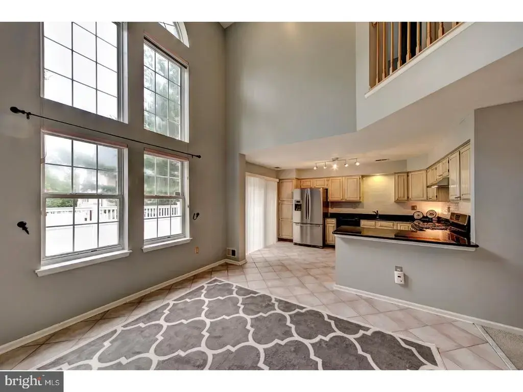 406 Pebble Creek Ct, PENNINGTON