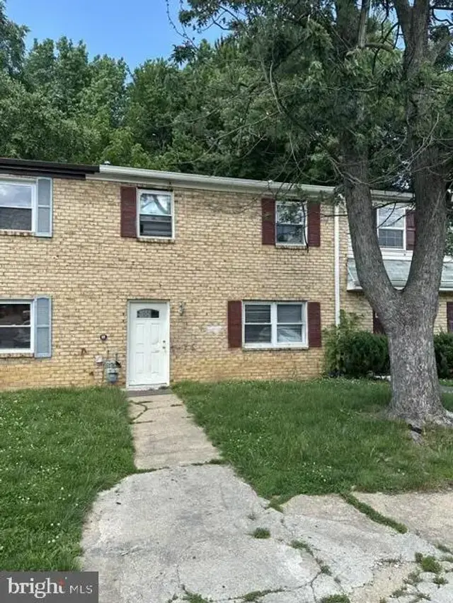 42 Raven Turn, Newark