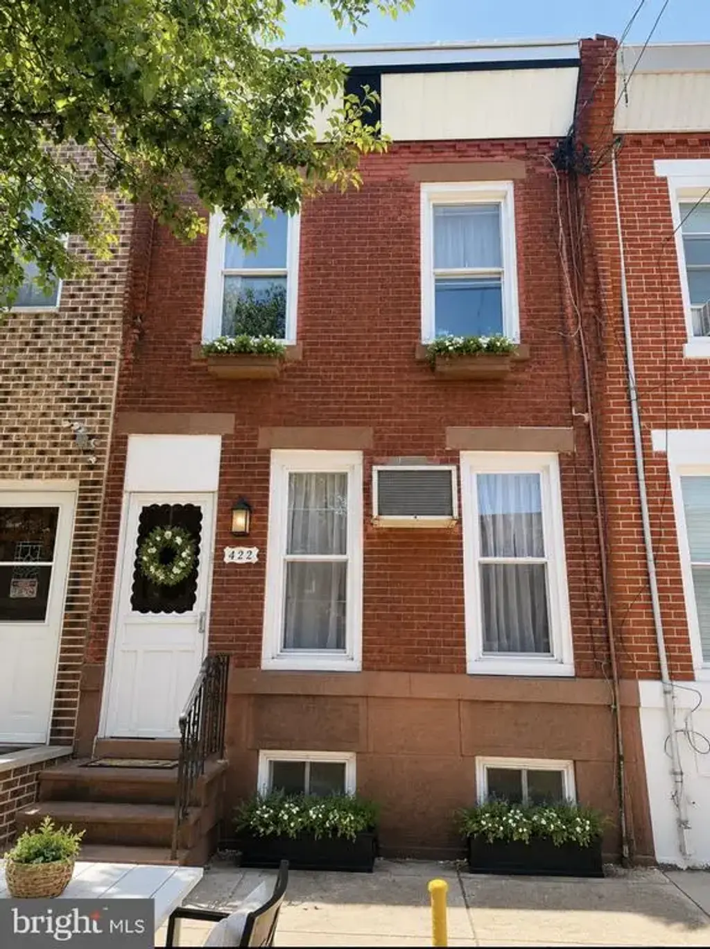 422 Wolf St, PHILADELPHIA