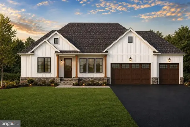 140 Red Stone Lane #35, Hanover