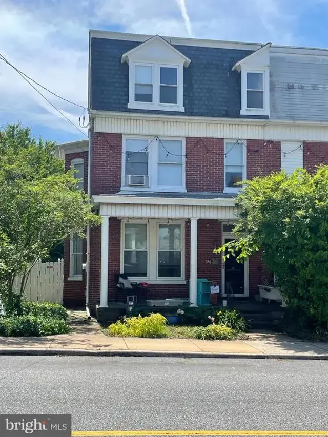 326 W Main St, Dallastown