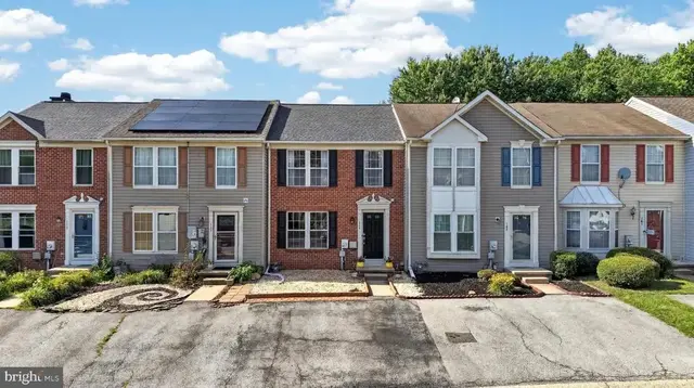 111 W Newtown Pl, Newark