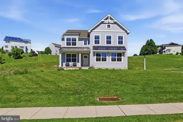 525 Dietz Rd, York