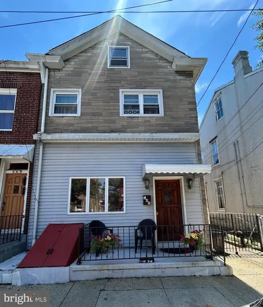 145 Bayard St, TRENTON