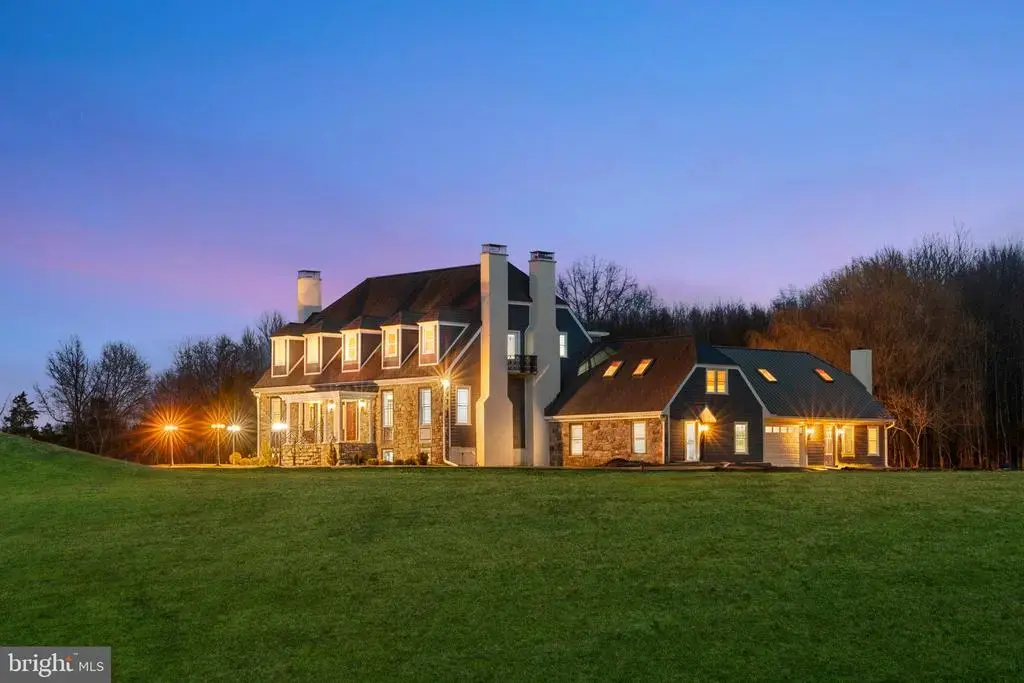 327 Geigel Hill Rd, OTTSVILLE