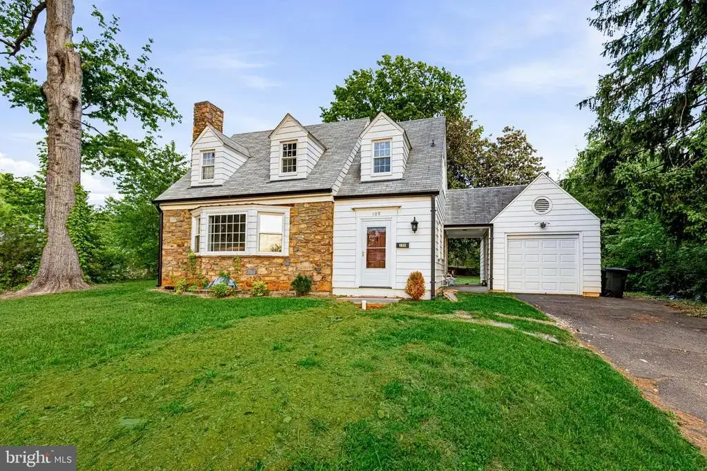 109 Broadview Ave, WARRENTON