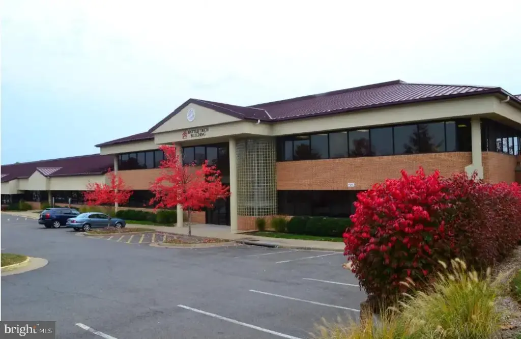 10687 Gaskins Way #205, MANASSAS