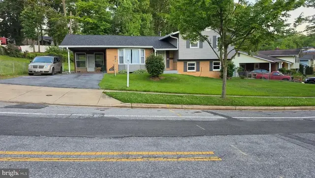7011 Nashville Rd, Lanham