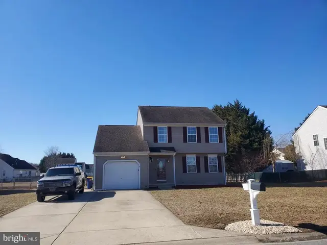 115 Fire Box Dr, Felton