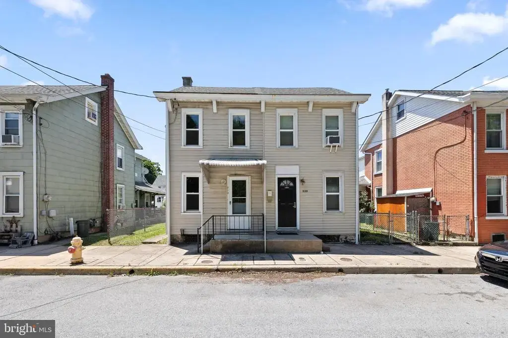 218 Cinder St, BIRDSBORO