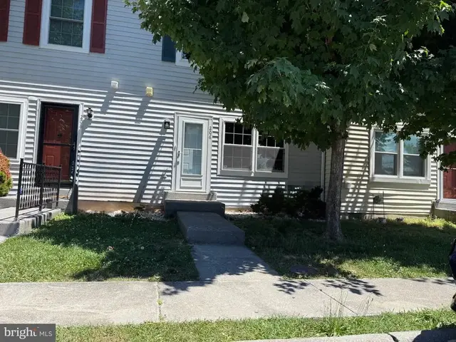 206 Kimberly Way, Winchester
