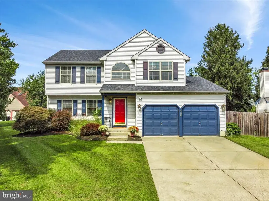 4 Creekdale Dr, DELRAN