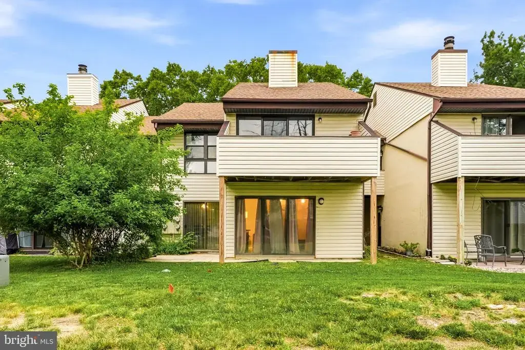 18-a E Daisy Ln #a, MOUNT LAUREL
