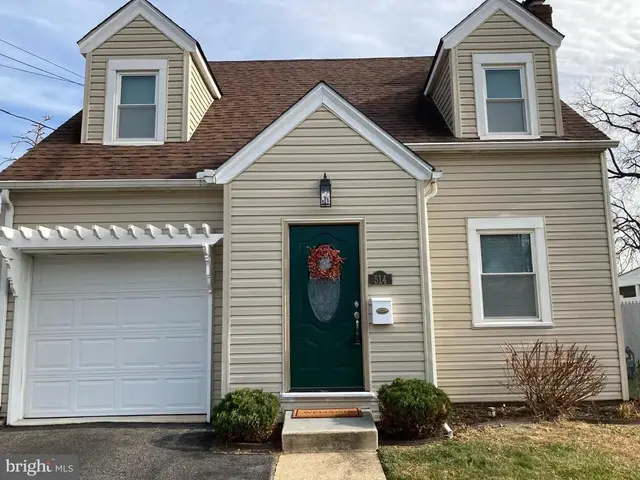514 Essex Ave, Wilmington