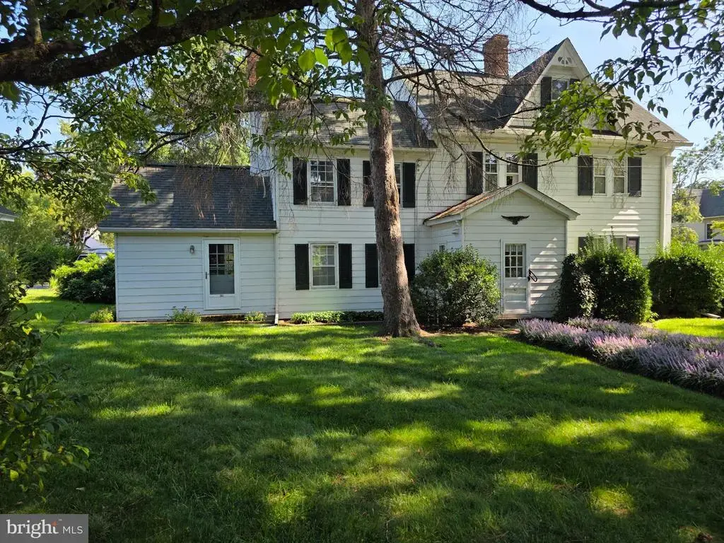 105 North Church St, SNOW HILL