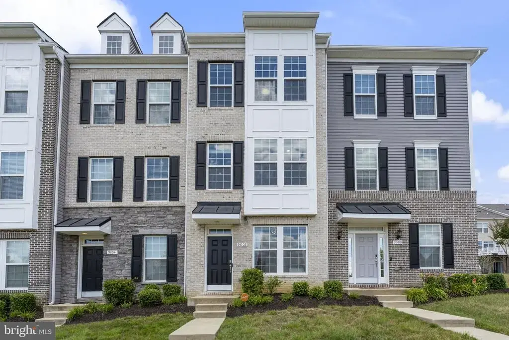 9002 Fox Stream Way, UPPER MARLBORO