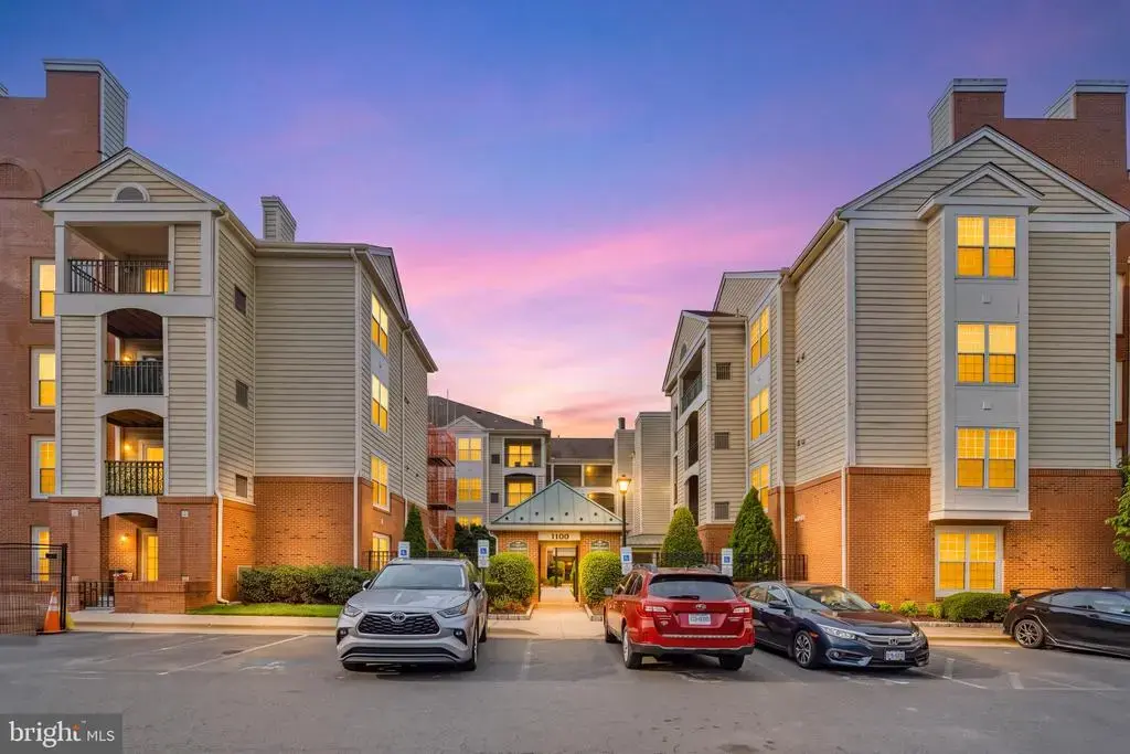 1100 Quaker Hill Dr #129, ALEXANDRIA